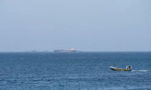 امریکی فوج کا ایران جنگ بندی ٹوٹنے کی صورت میں آبنائے ہرمز پر حملوں کا منصوبہ تیار