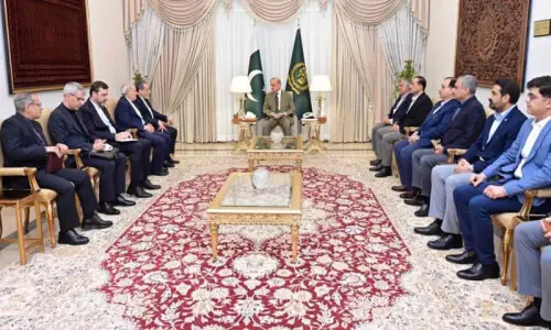 Araghchi presents &lsquo;workable framework&rsquo; in Pakistan talks