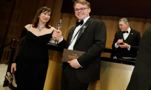 Oscar statuette for 'Mr. Nobody Against Putin' goes missing on flight