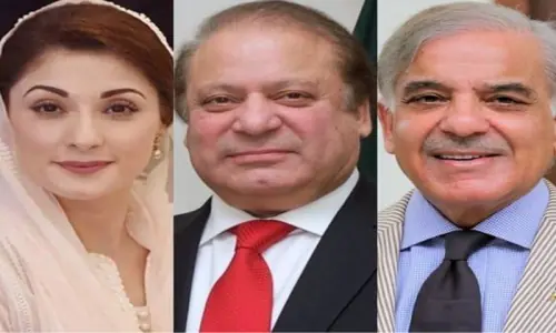 PM meets Nawaz Sharif at Jati Umra