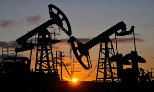 Oil rises more than 1% after Trump flags China's interest in US supplies