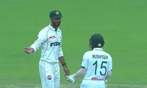 Shan Masood, Mushfiqur Rahim clash during tense Sylhet Test