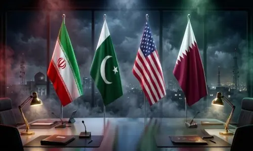 ایران امریکا تنازع: قطری مذاکراتی ٹیم بھی تہران میں موجود ایران امریکا تنازع: قطری مذاکراتی ٹیم بھی تہران میں موجود