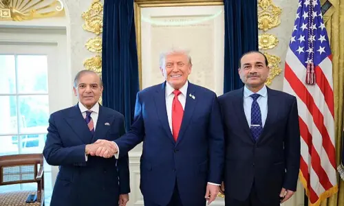 PM hopes Pakistan to host next round of US-Iran talks 'very soon'