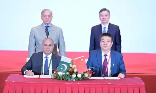 پاکستان اور چین کے درمیان 7 ارب ڈالر سے زائد کے معاہدوں پر دستخط
