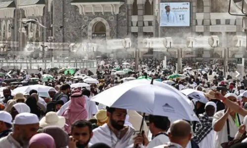 Hajj pilgrimage begins in Saudi Arabia as over 1.5 million foreign pilgrims arrive