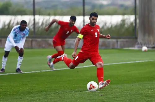 Iran drop Azmoun as Taremi leads 26-man World Cup squad in US