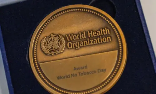 Pakistan&rsquo;s Tobacco Control Cell receives WNTD award