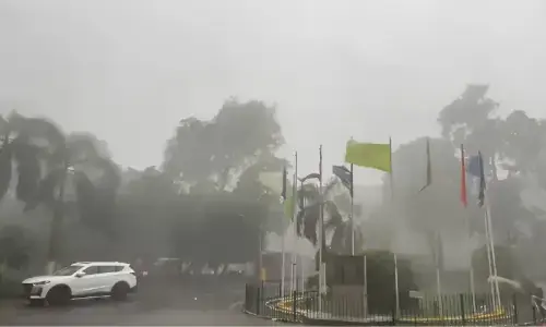 Thunderstorms lash Lahore as KP braces for hail, flash flood risk
