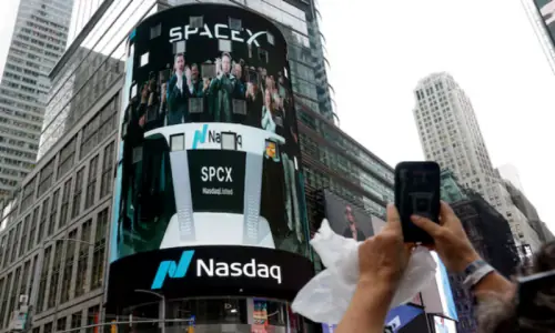 SpaceX shares fall as post-IPO frenzy loses steam