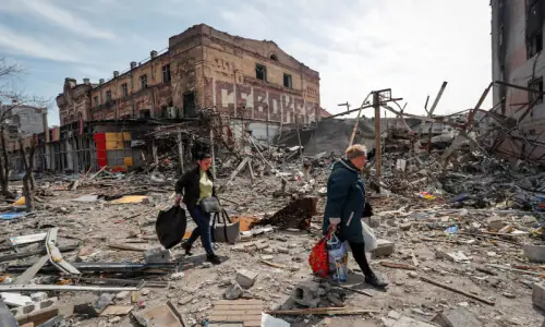 Ukraine attack kills five as Crimea halts public fuel sales