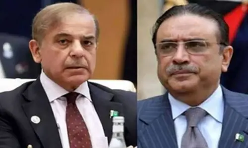 President, PM condemn Karachi Rangers camp attack