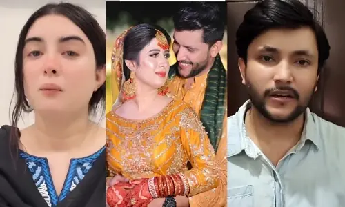 ٹک ٹاکر علی حیدرآبادی کی لائیو ویڈیو میں بیوی کو طلاق، تشدد کے الزامات پر قرآن اٹھا کر وضاحت ٹک ٹاکر علی حیدرآبادی کی لائیو ویڈیو میں بیوی کو طلاق، تشدد کے الزامات پر قرآن اٹھا کر وضاحت