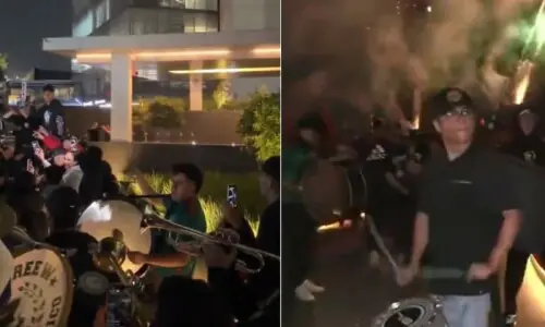 ہوٹل کے باہر شور شرابہ؛ میکسیکن فینز کی انگلش کھلاڑیوں کی نیند خراب کرنے کی کوشش