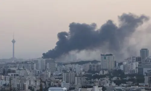 US says third wave of strikes hits 140 Iranian military targets
