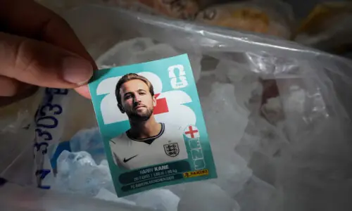 Kane on ice: Argentina fans turn to superstition ahead of England game