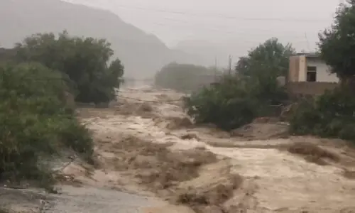 Eight killed as flash floods wreak havoc in Khyber amid torrential rains