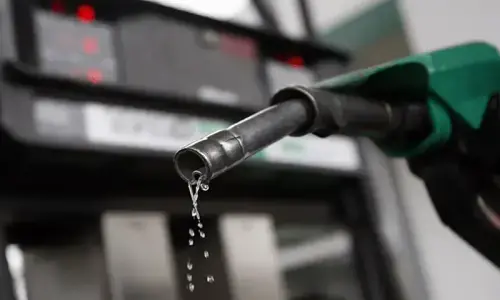Fuel prices rise for fourth straight day