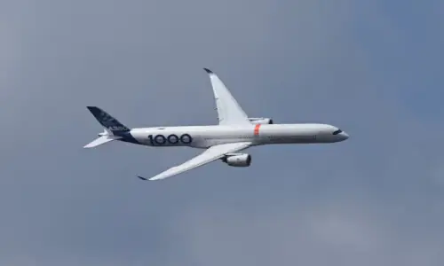 Airbus A350 jet flies 24 hours nonstop from Australia to France