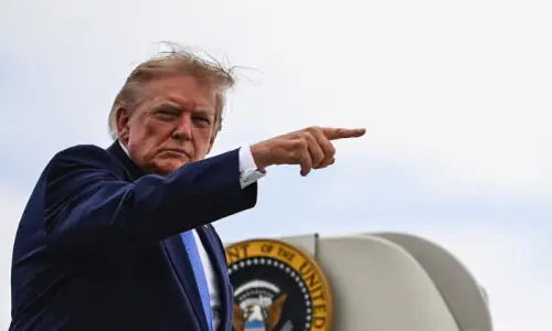 Trump says US-Iran talks to begin today, avoids deadline for deal
