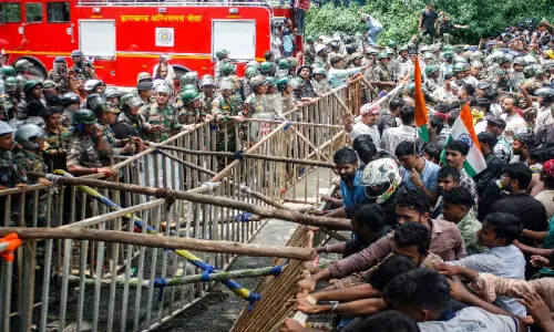 Indian students step up exam protests in Jharkhand