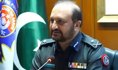 Sindh IG Police acknowledges lapses in Mir Raza case, promises action