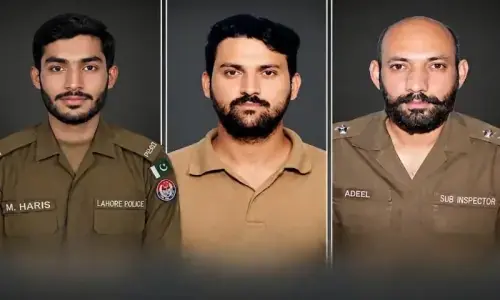 Funeral prayers held for three Lahore policemen killed in firing