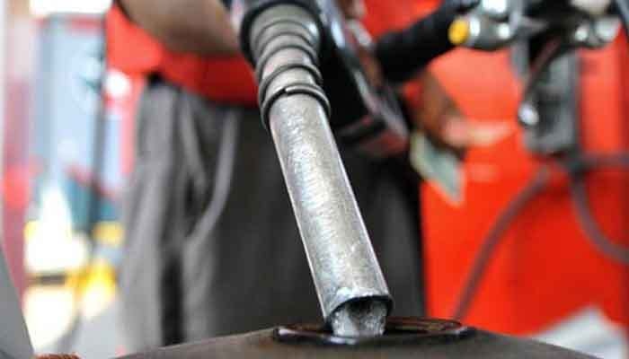 Govt approves increase in petrol price by Rs 25.8 due to global 'rise in oil prices'