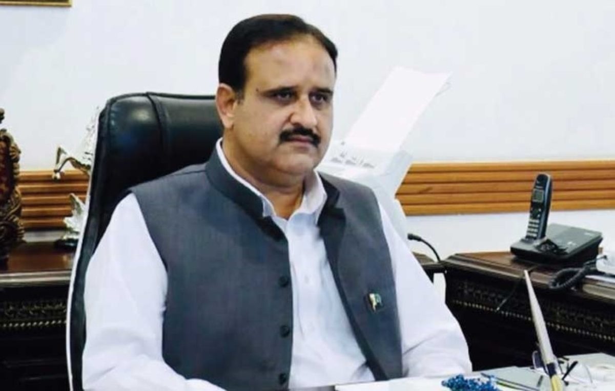 وزیراعلیٰ پنجاب کا بغیر پروٹوکول لاہور  کے مختلف علاقوں کا دورہ