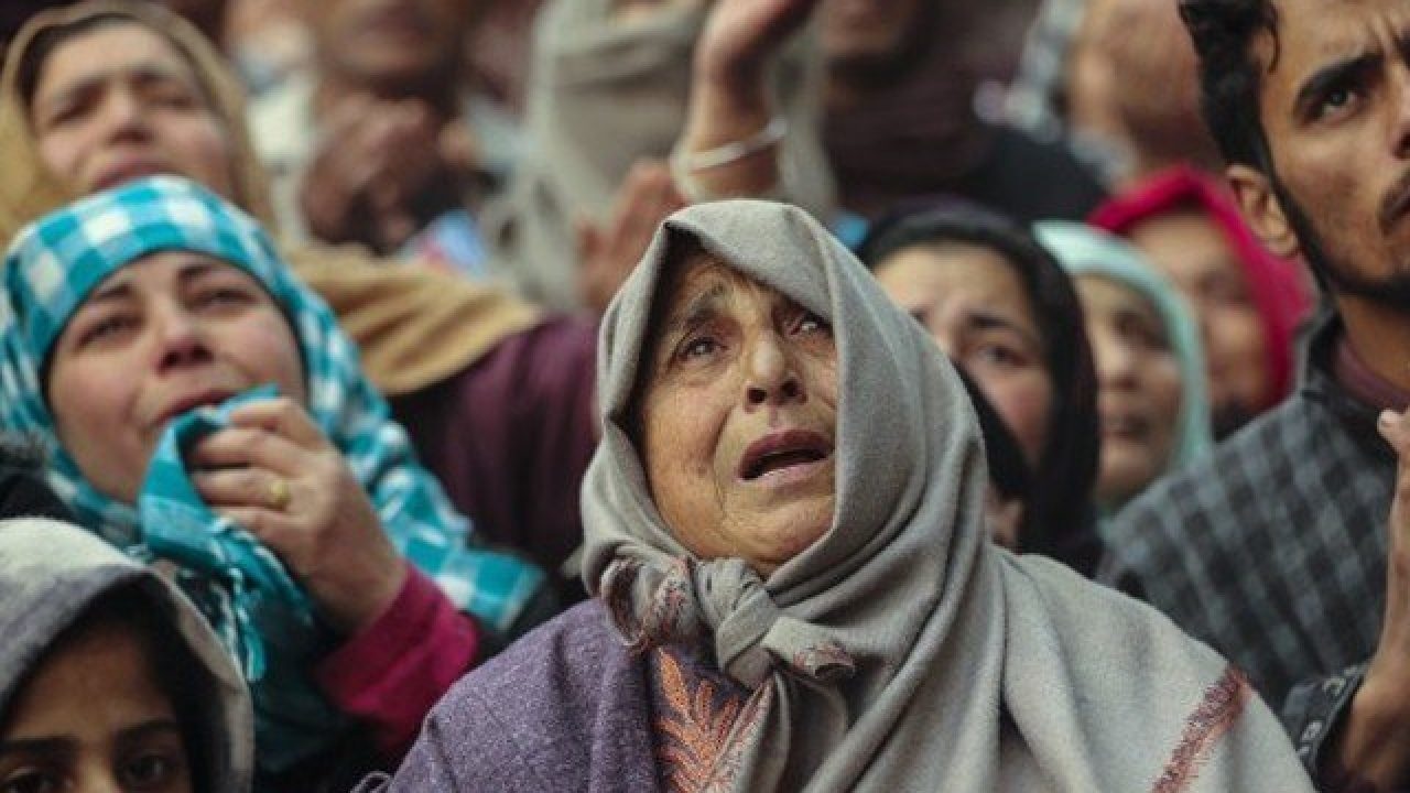 پاکستان سمیت دنیا بھرمیں آج یومِ شہدائے کشمیر منایا جارہا ہے