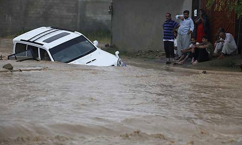 کراچی میں ڈرینج سسٹم ٹھیک کرنے کے لئے فوج کو ٹاسک دیدیاگیا