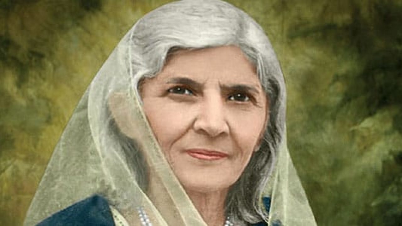 مادر ملت فاطمہ جناح کا آج 127 واں یوم پیدائش منایا جارہا ہے