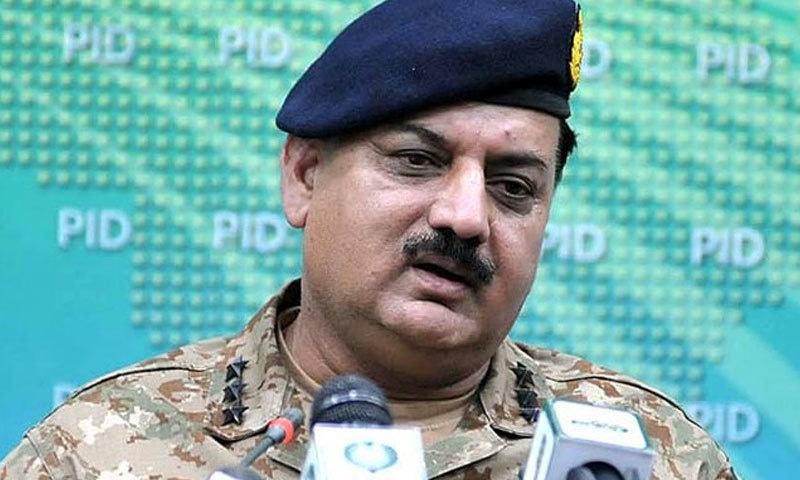'کراچی میں کچرے کے پانچ پانچ میٹر اونچے ڈھیر لگ چکے ہیں'