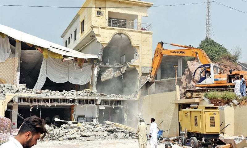 ایس بی سی اے: غیر قانونی تعمیرات کے خلاف آپریشن تیز