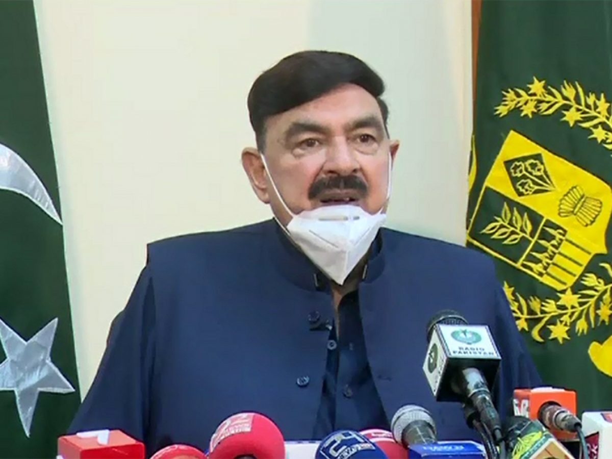 ملکی سیاست میں آصف زرداری اورنواز شریف کے خاندانوں کی کوئی جگہ نہیں، شیخ رشید