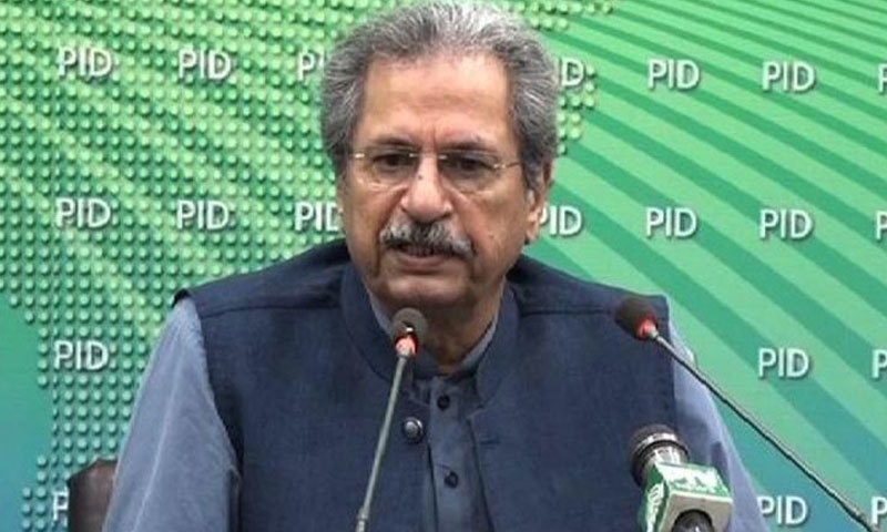 شفقت محمود کا کیمبرج کیجانب سے کی جانیوالی ناانصافی کا نوٹس
