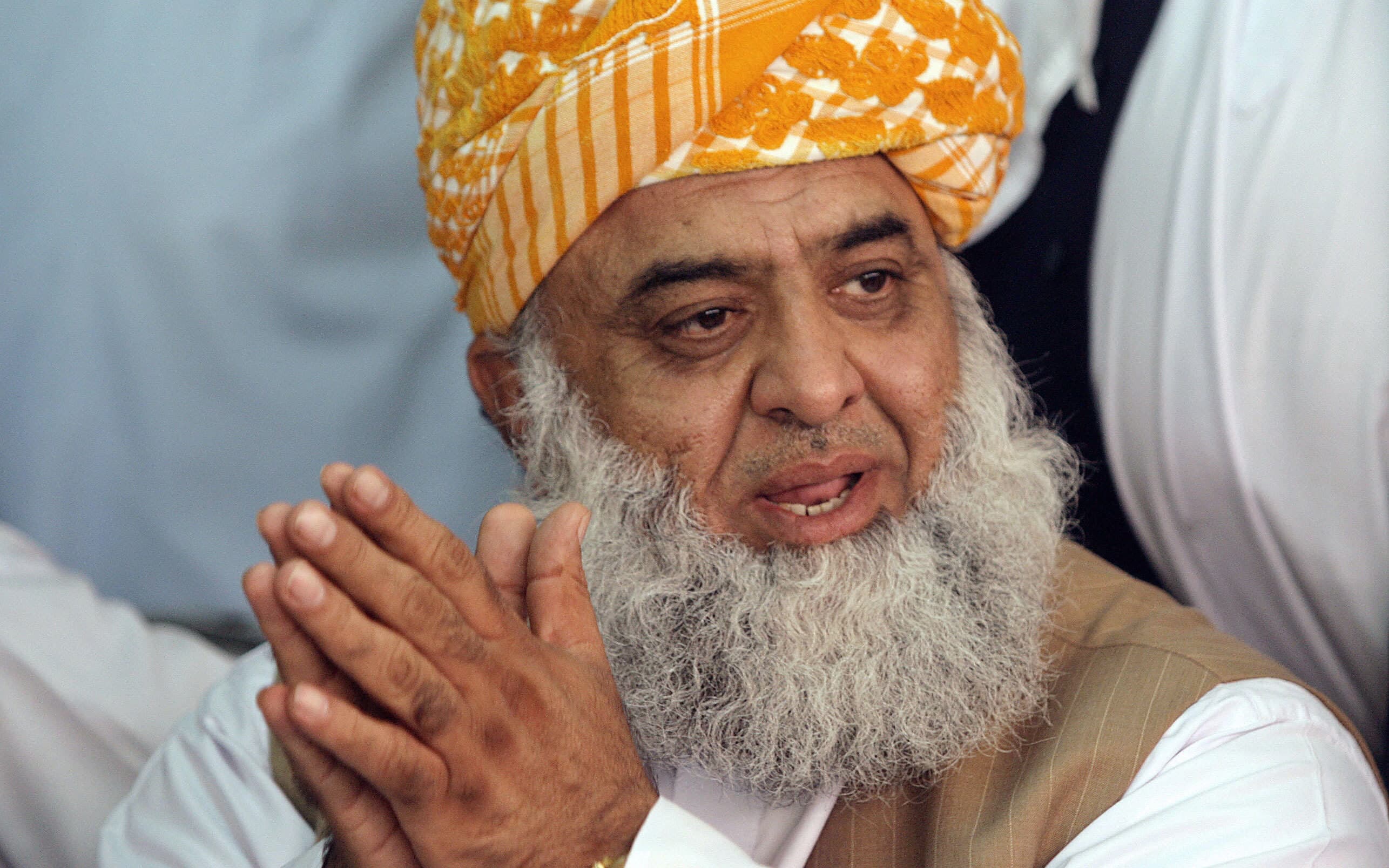 اب ملین مارچ کی ضرورت ہے، فضل الرحمان