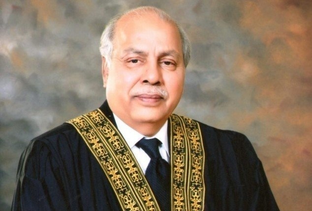 حکومت میں ملک چلانے کی نہ صلاحیت ہےاورنہ ہی قابلیت،چیف جسٹس