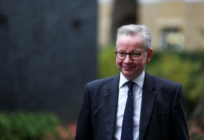 Britain and EU to try to rescue post-Brexit trade talks
