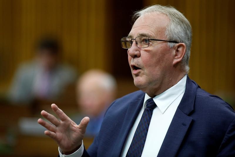 U.S. borders with Canada, Mexico to stay closed to non-essential travel until November 21