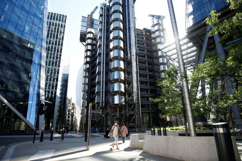 Brexit talks still stuck because EU is asking too much, UK says