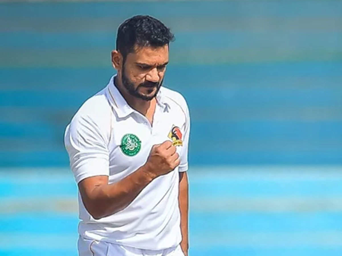 Pakistan ready to hand Test debut to 36-year-old seamer Tabish