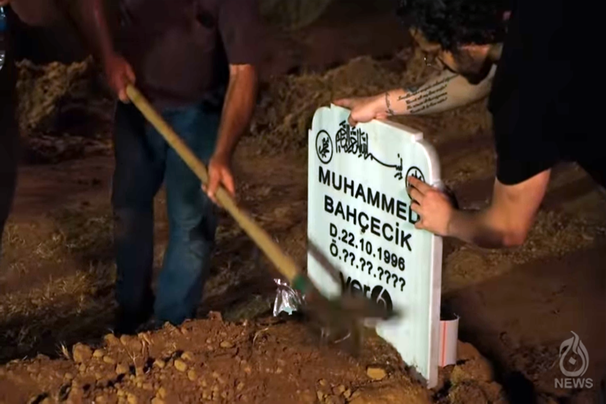 ترک یوٹیوبر نے خود کو زندہ دفن کر دیا