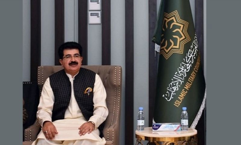 سینیٹ کا وفد سعودی عرب پہنچ گیا،عمرہ ادا کیا