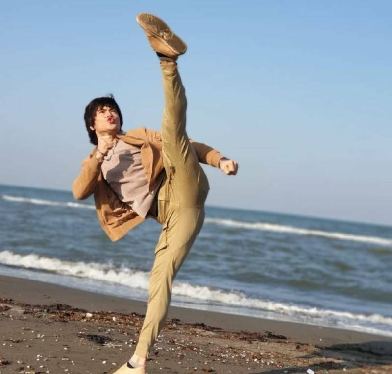 بروس لی کا ہم شکل افغان اداکار طالبان کے خوف سے دربدر