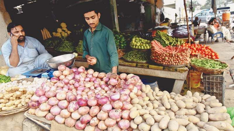 ملک میں انتیس اشیائے خوردونوش مزید مہنگی