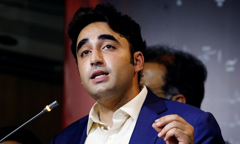 'چھین رہا ہے کپتان روٹی، کپڑا اور مکان' بلاول کا نیا نعرہ'