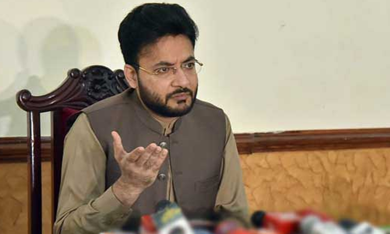 'مریم صفدر اپنی سیاہ کاریاں بچانے کیلئے میڈیا کو کنٹرول کررہی تھیں'