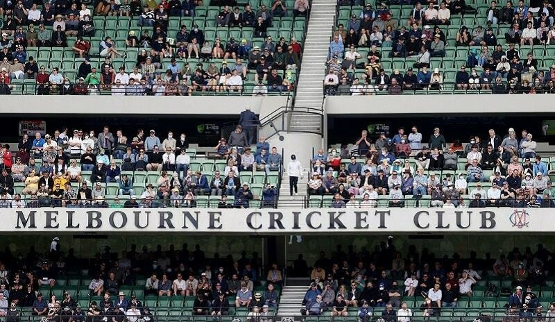 The Ashes: Australia scent victory as England collapse again in 3rd Test