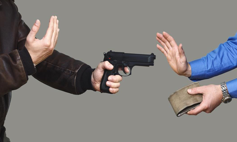 خوشاب: ڈکیتی،گھر کا صفایا، ڈاکو اکلوتا بیٹا بھی لے گئے